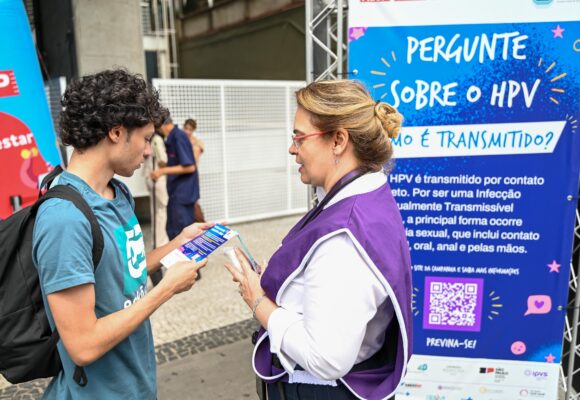 Ação de Conscientização sobre o HPV na Avenida Paulista, em São Paulo